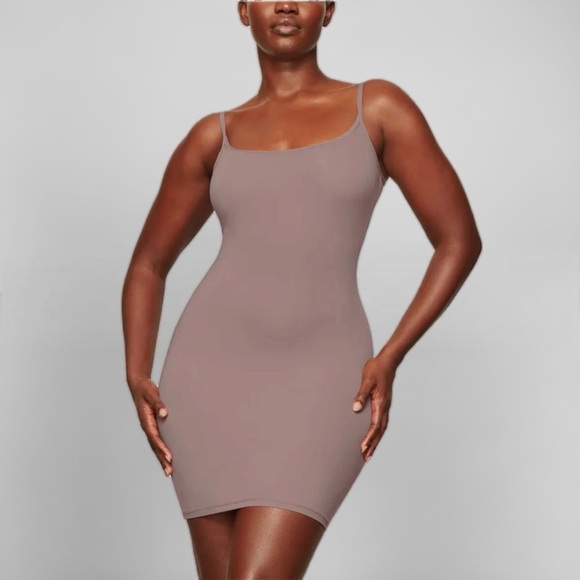 SKIMS Dresses & Skirts - SKIMS Fits Everybody Slip Dress - Umber - Small - NWT